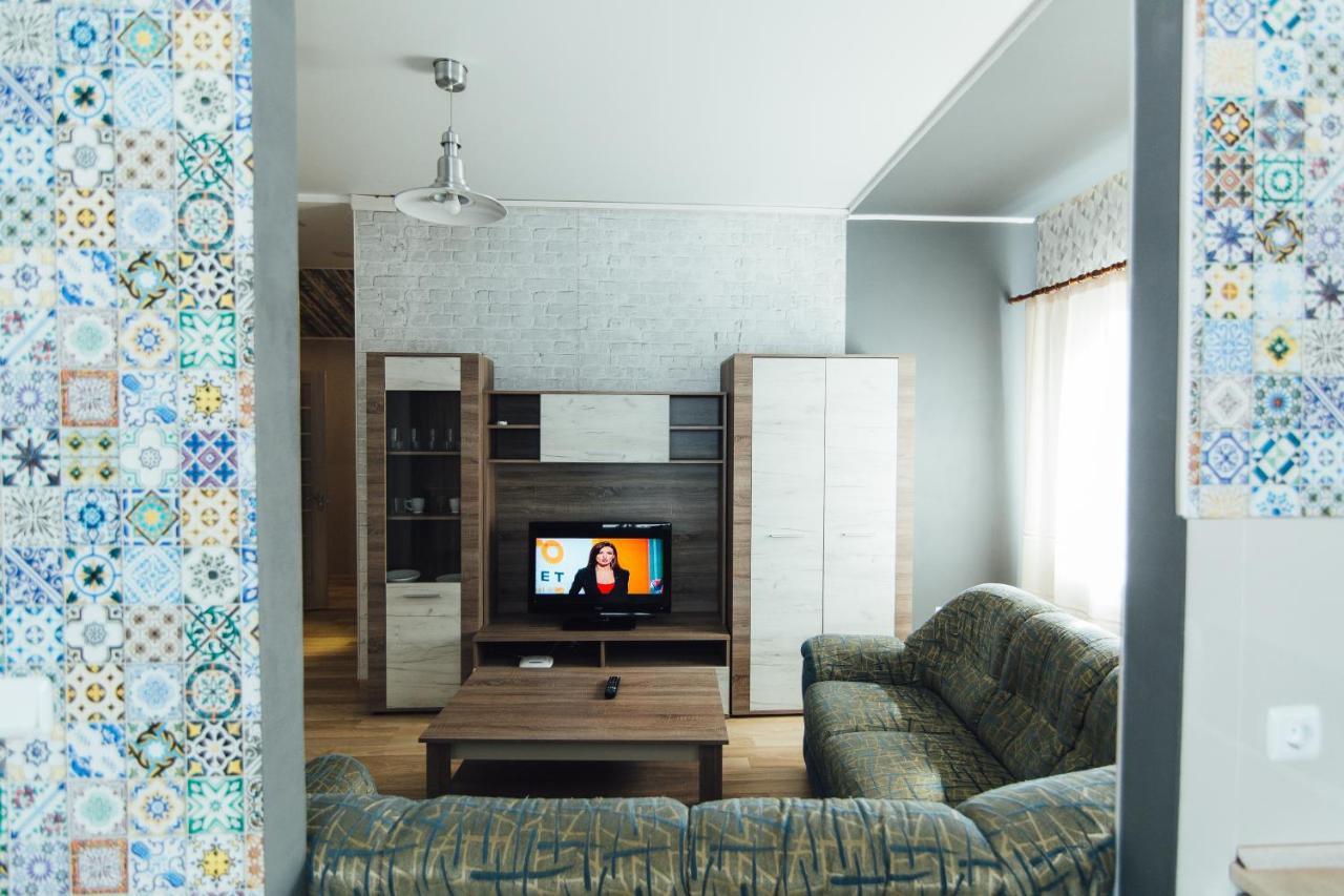 Apartments Faraon 4 Sumy Zewnętrze zdjęcie