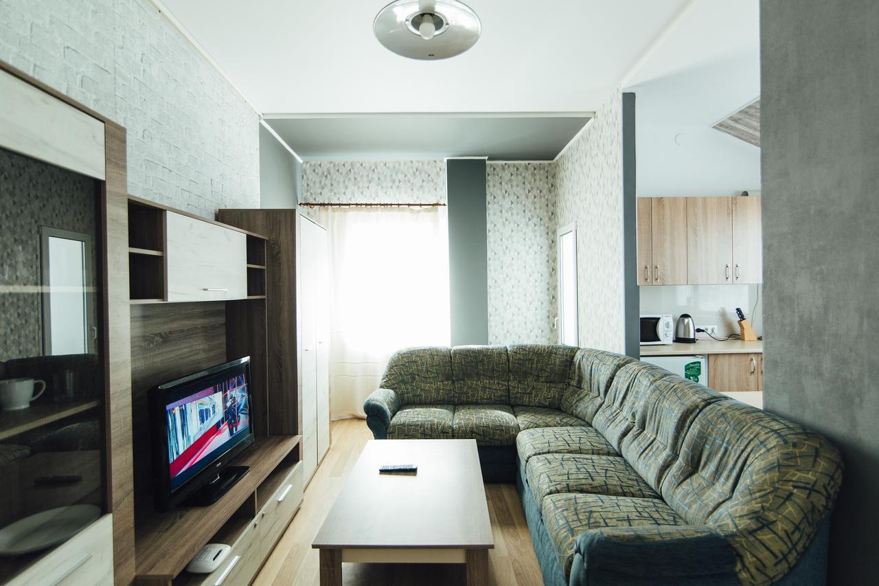 Apartments Faraon 4 Sumy Zewnętrze zdjęcie